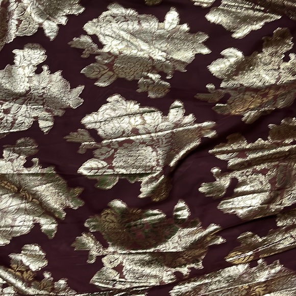 NWT Prom/Formal Maroon and Gold Floral Floor Length Gown - Picture 9 of 10